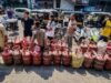 देश में LPG संकट, एजेंसियों पर भीड़, कहीं होटल बंद, कहीं भंडारा, कहां आ गए हम?