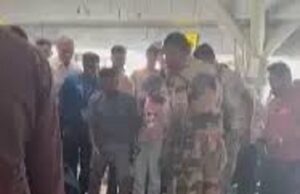 रायपुर के स्वामी विवेकानंद एयरपोर्ट में दर्दनाक हादसा – एयरपोर्ट के वेटिंग हॉल में काम कर रहे मजदूर की मौत, 30 फीट ऊंची सीलिंग से गिरने की घटना से हड़कंप