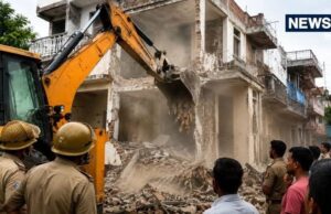 रायपुर में बुलडोजर एक्शन: नयागांव के बाद खपरी में अवैध निर्माण पर चली JCB, विरोध के बीच NRDA ने तोड़े 7 मकान