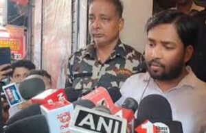 खान सर हुए अंडरग्राउंड, रात भर ढूंढ़ती रही पुलिस, कोर्ट में कर सकते हैं सरेंडर