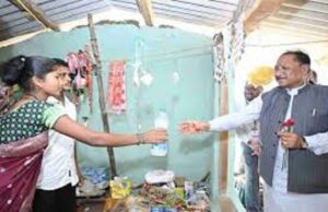 काफिला रोक सरेंडर नक्सल दंपति की दुकान पर पहुंचे सीएम साय, बीजापुर दौरे की दिल छू लेने वाली कहानी