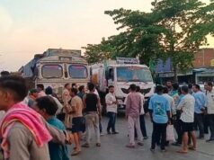 ट्रक हादसे में युवक की मौत से भड़के ग्रामीण, शव रखकर किया हाईवे जाम; 10 लाख मुआवजे पर खत्म हुआ आंदोलन