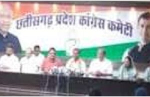 नकटी बुलडोजर कार्रवाई पर गरमाई सियासत, दीपक बैज बोले- गरीबों का घर तोड़कर MLA कॉलोनी मंजूर नहीं