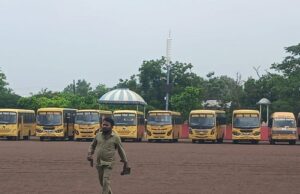 रायपुर में 200 से अधिक स्कूल बसों की फिटनेस जांच, सुरक्षा मानकों के उल्लंघन पर होगी कार्रवाई