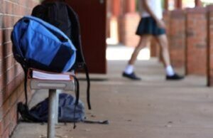 टीचर ने दी ऐसी सजा, 8वीं के छात्र से 200 बार लिखवाई ‘मां की गाली’, फिर मांगे पेरेंट्स के साइन