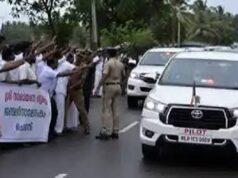 केरल में मुख्यमंत्री का काफिला रोकने पर कांग्रेस नेता गिरफ्तार, बहस के बाद पुलिस ने किया केस दर्ज