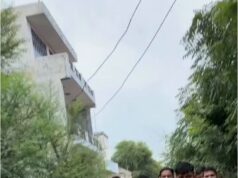 ‘मेरी शर्ट फाड़ी, मोबाइल तोड़ा’, आशुतोष रांका संग मारपीट, ग्रामीणों ने CJP टीम को दौड़ा-दौड़ा कर पीटा