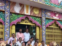 कांग्रेस प्रदेश अध्यक्ष दीपक बैज अमलीपदर जगन्नाथ मंदिर पहुंच पूजा अर्चना किया