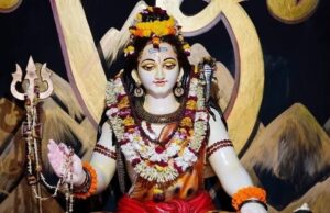 सावन सोमवार व्रत कथा: एक बार जरूर पढ़ें यह चमत्कारी कथा, भोलेनाथ पूरी करेंगे हर अधूरी मनोकामना