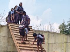 देहारगुडा अधुरे पुल को लेकर स्कूली छात्रा ने मुख्यमंत्री विष्णुदेव साय लगाई गुहार जमकर वीडियो वायरल देखिए