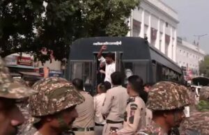 यूट्यूबर ध्रुव राठी समेत दिल्ली पुलिस ने 150 प्रदर्शनकारियों को हिरासत में लिया, कनॉट प्लेस से हैरान करने वाली तस्वीरें सामने आईं